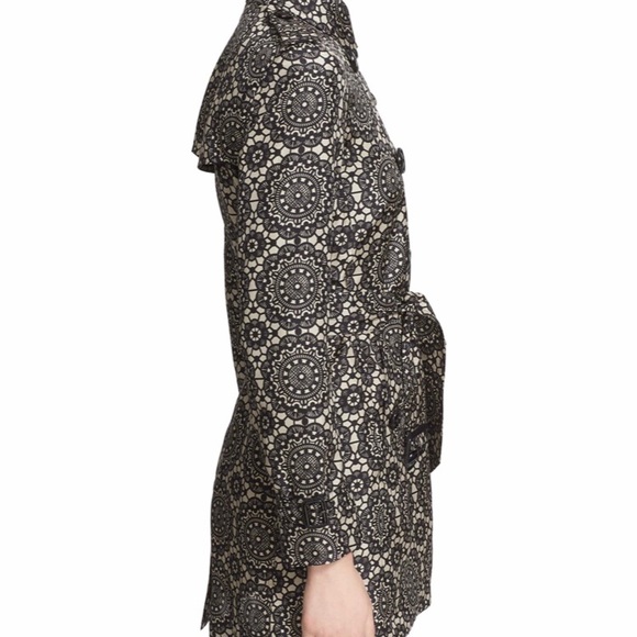 Burberry Silk Kensington Ladies Trench size 4 - Picture 3 of 8